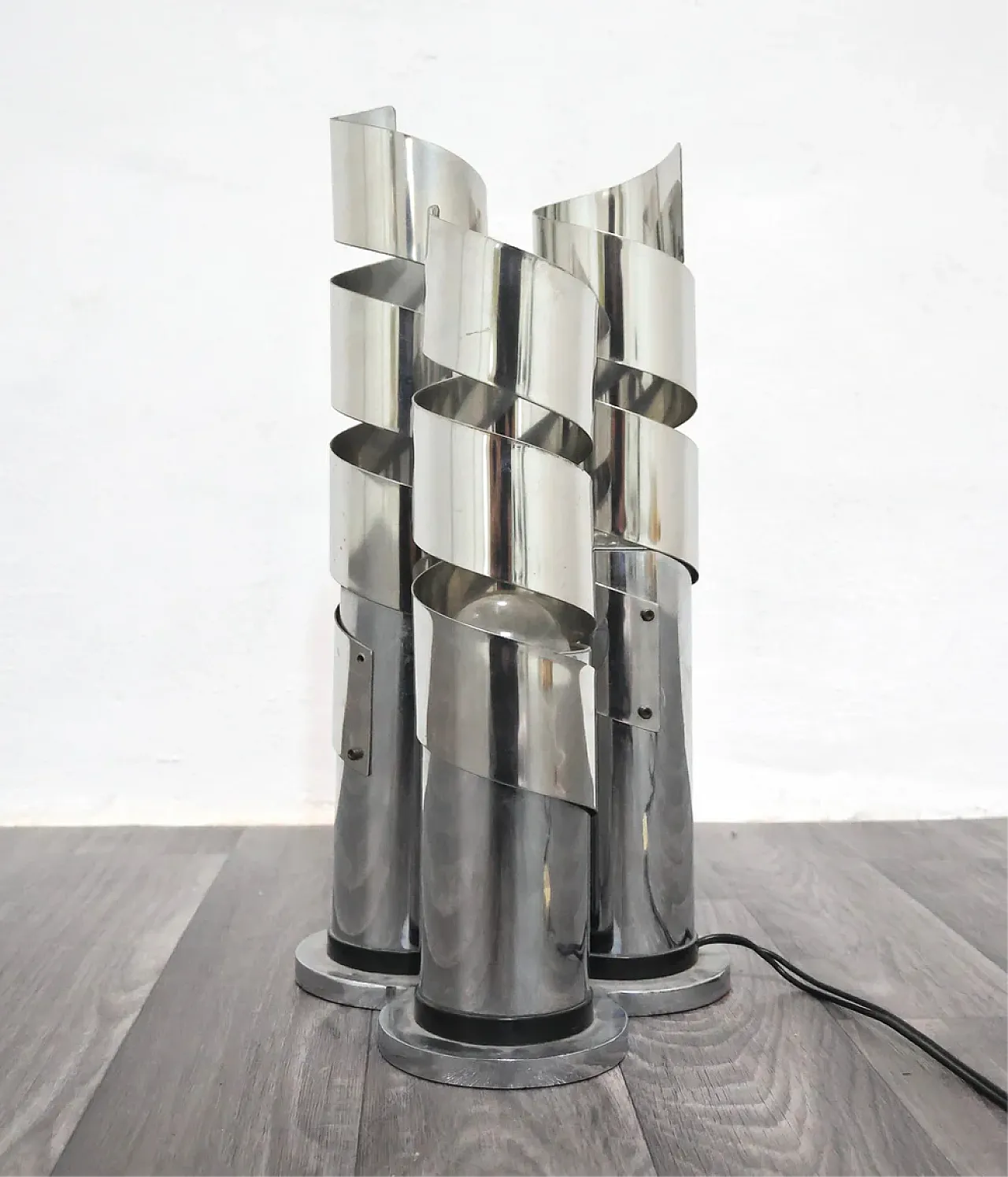 Spiral chrome steel table lamp attributed to Max Sauze, 1970s 1
