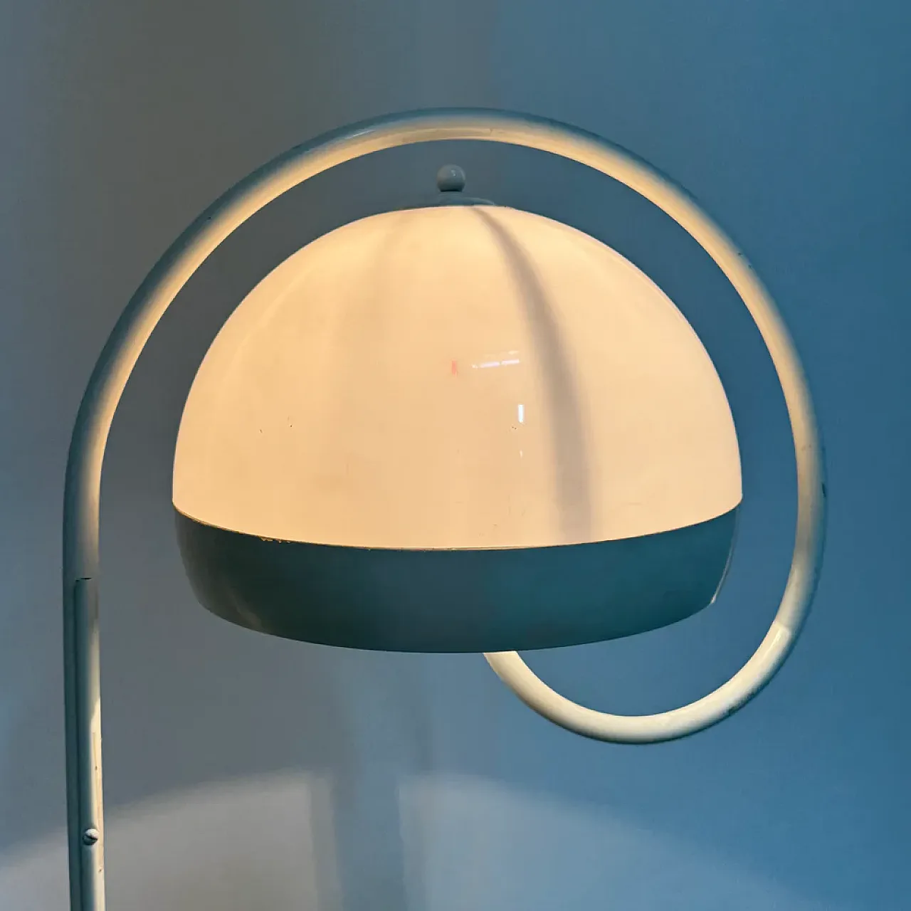 Space Age marble-based floor lamp by Harvey Guzzini, 1970s 3