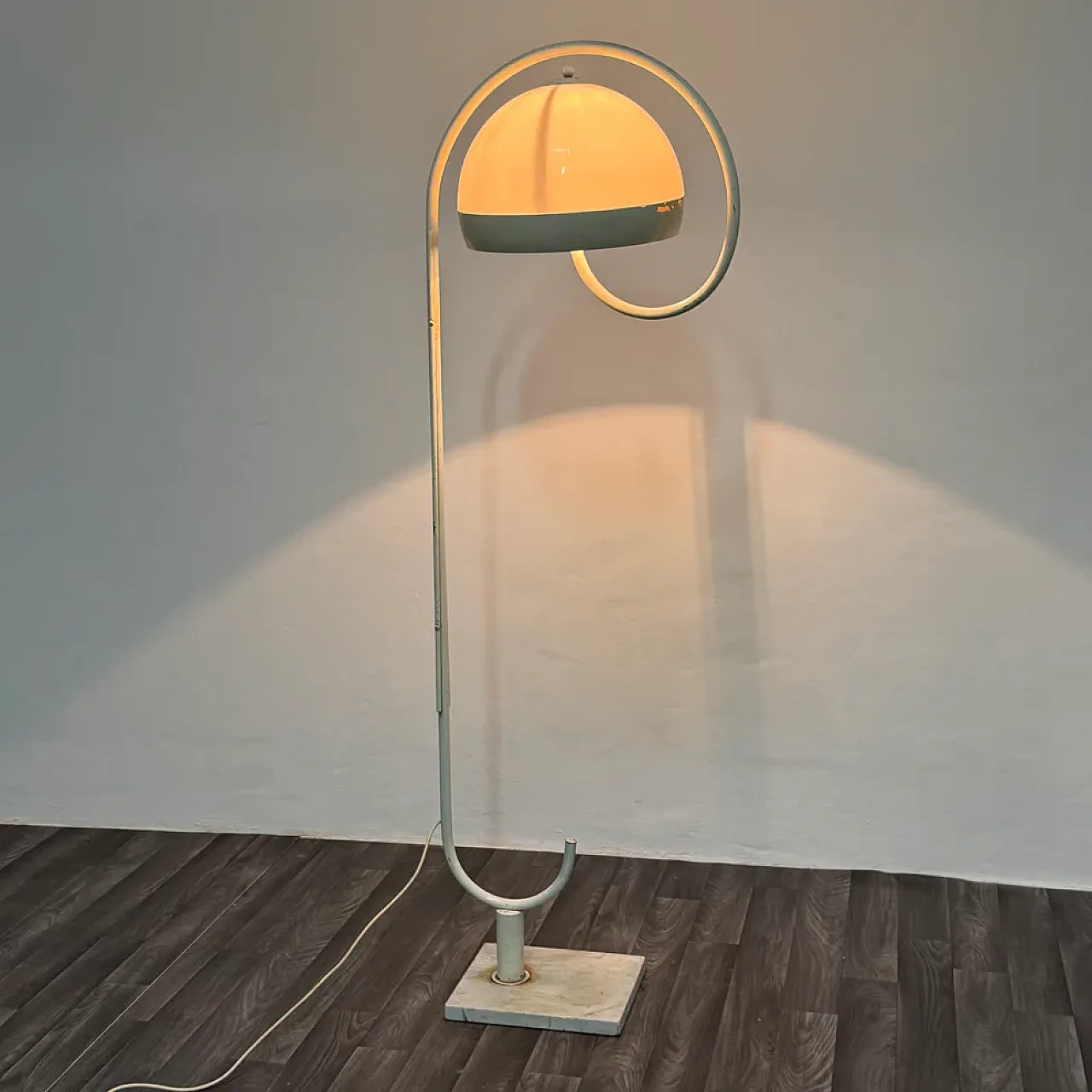 Space Age marble-based floor lamp by Harvey Guzzini, 1970s 9