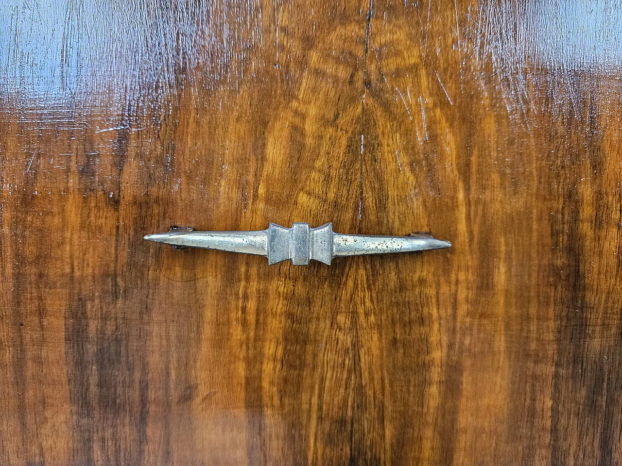 Art Decò chest of drawers in mahogany root, 50s 7