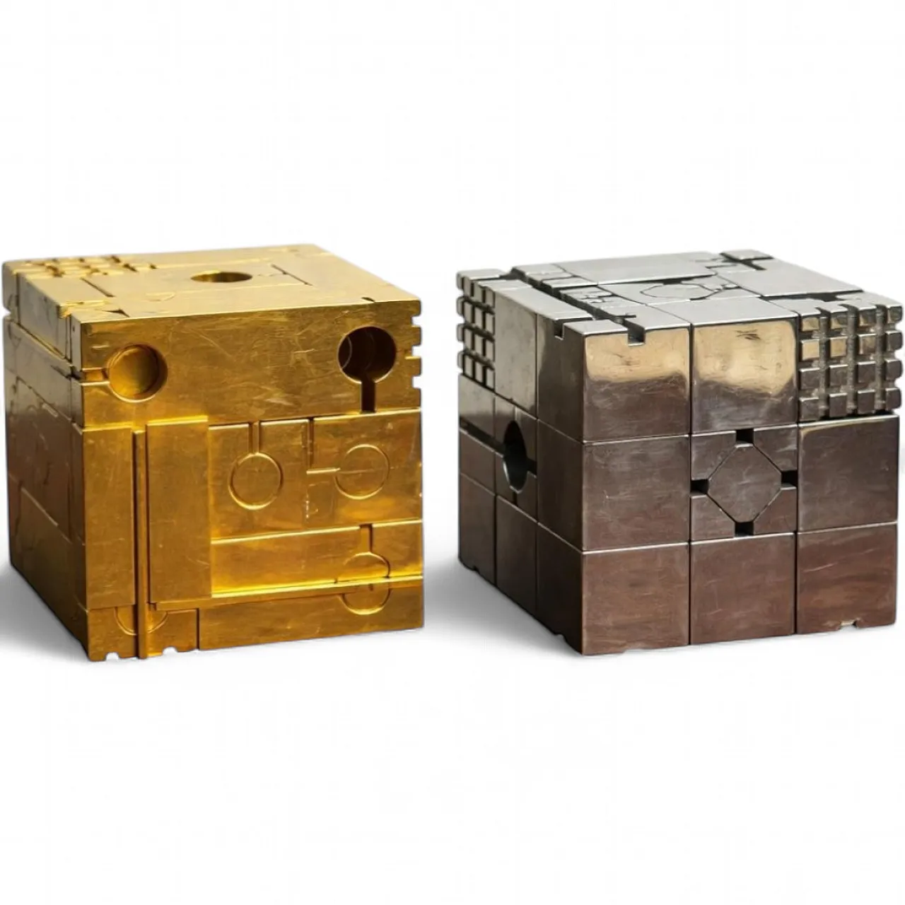 Scaccomatto by Franco Rocco, pair of bronze works, 1970s 14