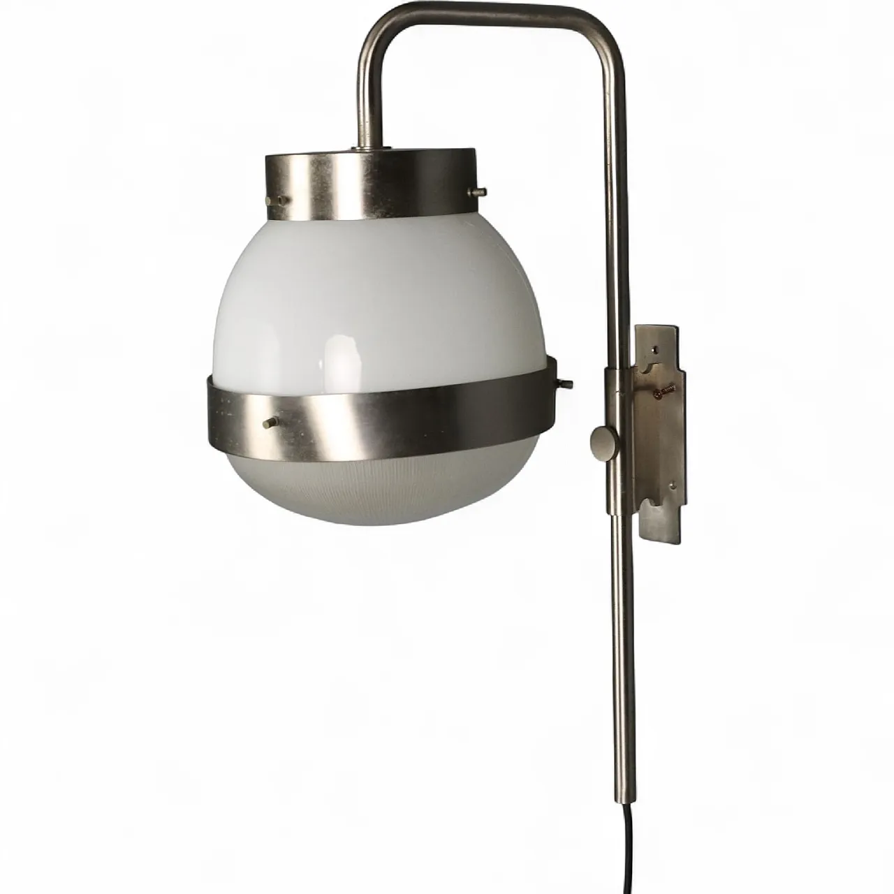 Applique regolabile in metallo spazzolato con diffusore in vetro, '900 8