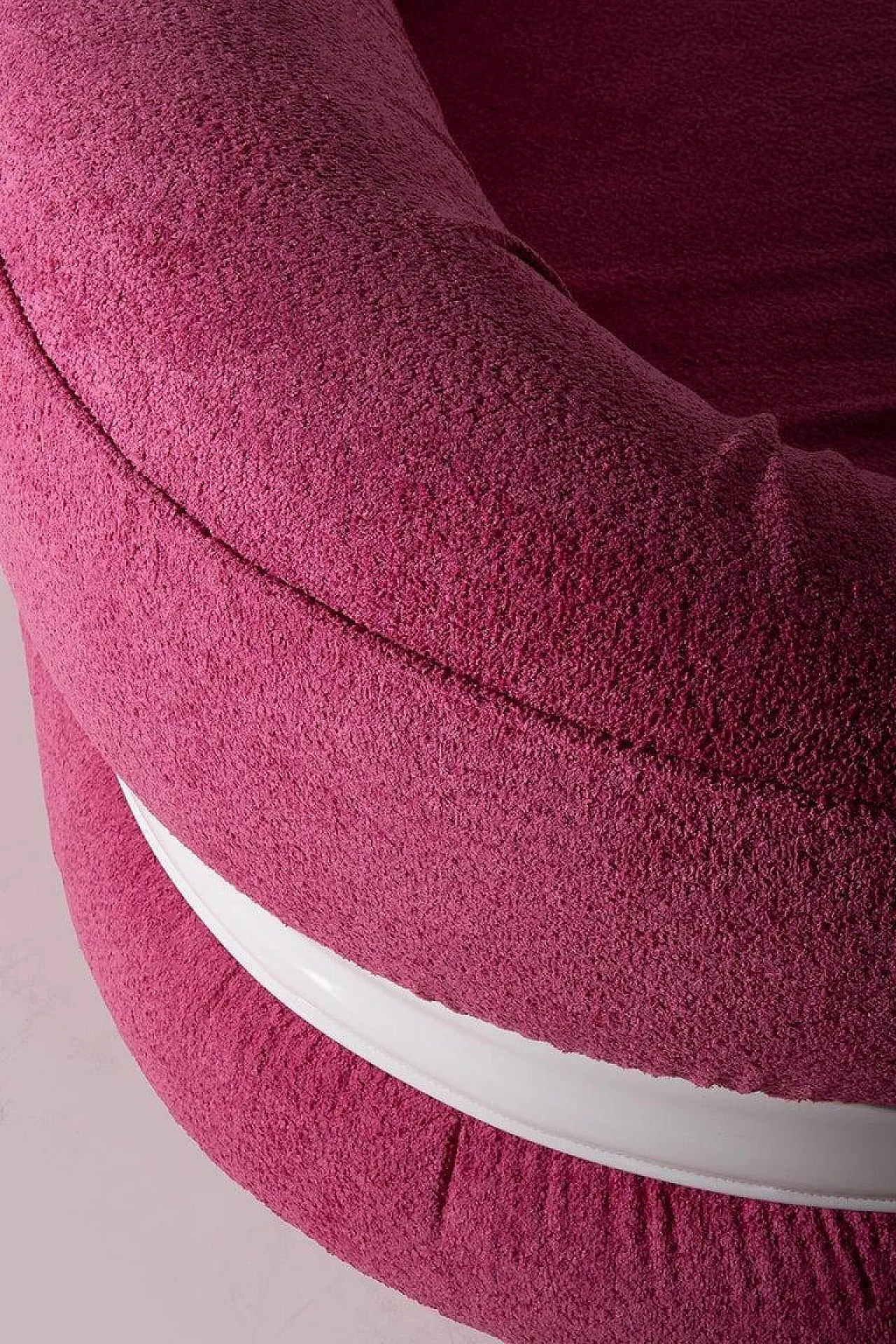 Fluide sofa Premiere in pink bouclé by Adriano Piazzesi, 1970s 7