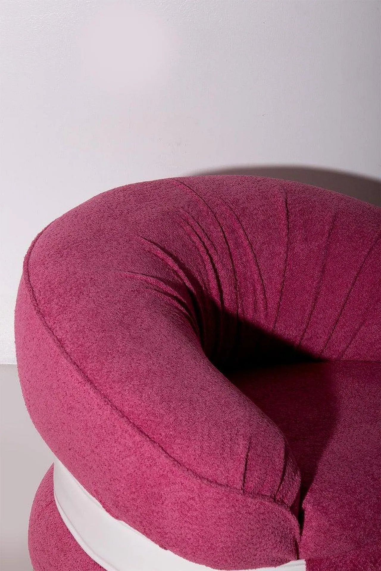 Pair of armchairs Premiere by Adriano Piazzesi in pink bouclé, 1970s 2