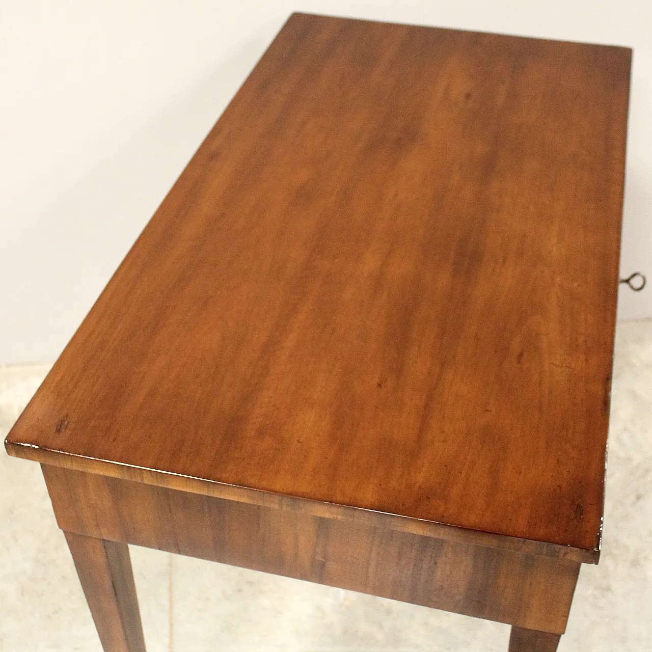 Direttorio console writing table in 19th century Italian walnut 9