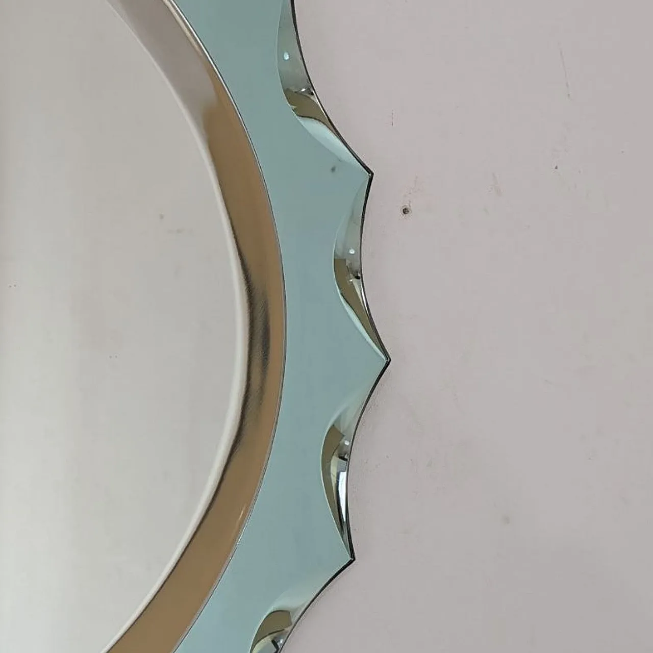 Specchio rotondo turchese a forma di sole stile Fontana Arte, anni '60 3