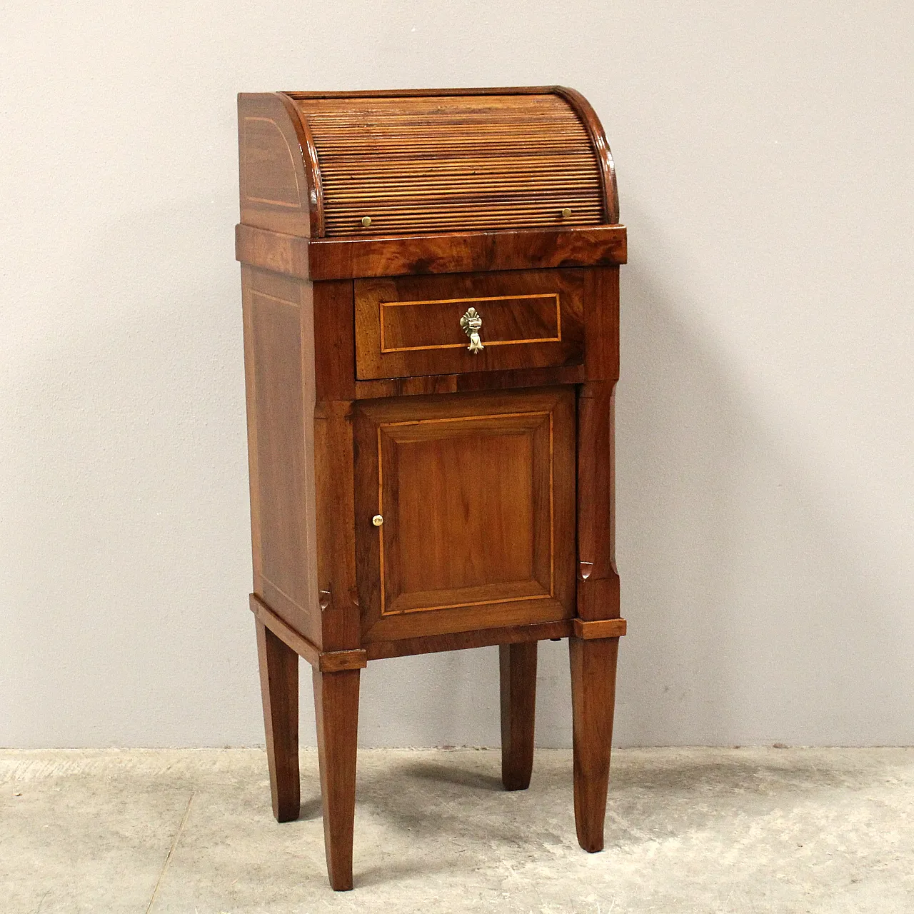 Direttorio bedside table in 18th century Italian inlaid walnut 2