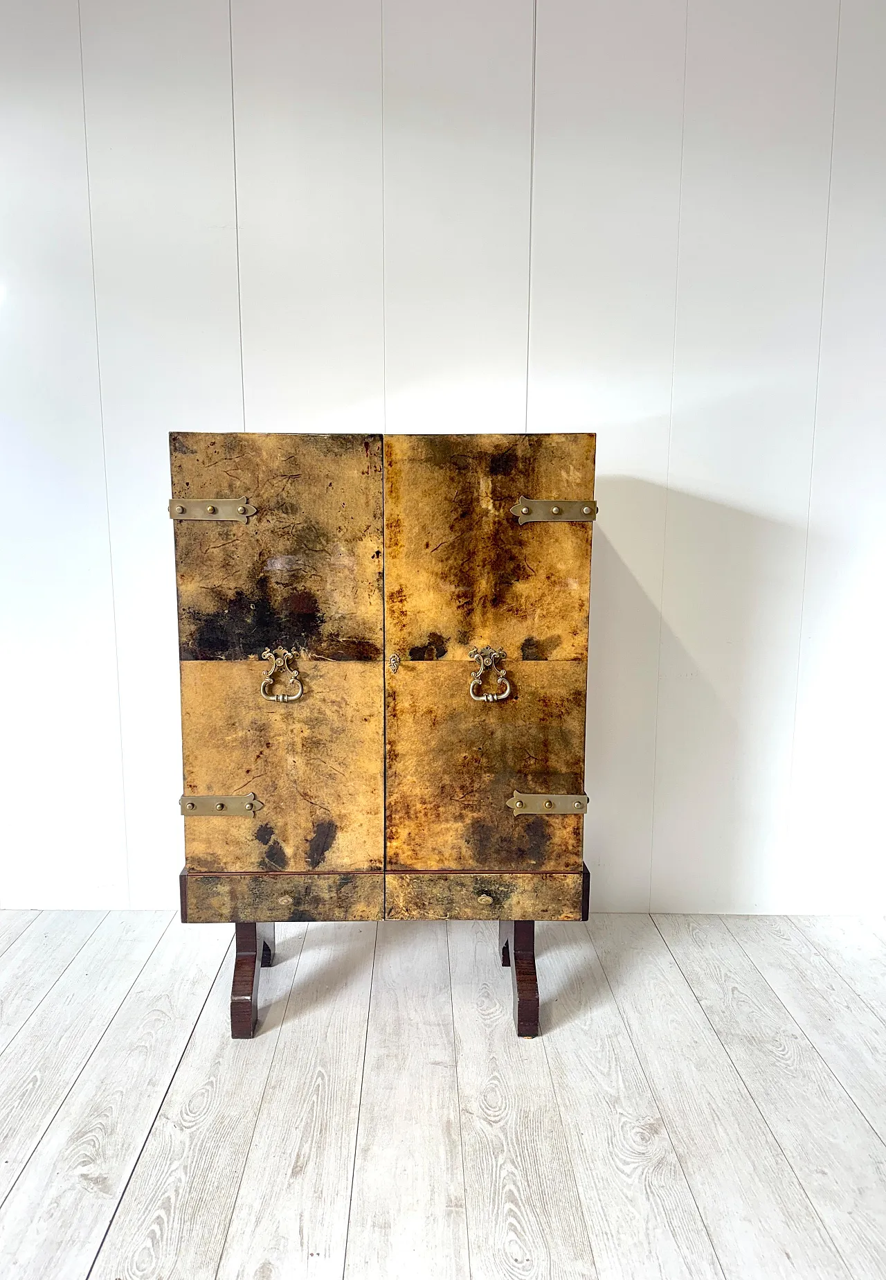 Parchment bar furniture by Aldo Tura, 1950s 2