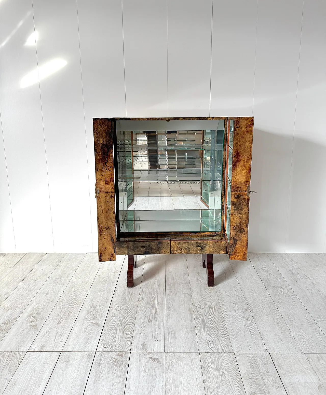 Parchment bar furniture by Aldo Tura, 1950s 5