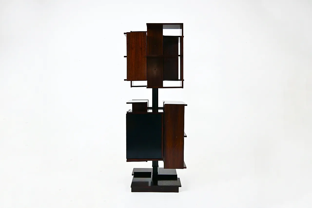 Libreria "Centro" di Claudio Salocchi per Sormani, anni '60 3