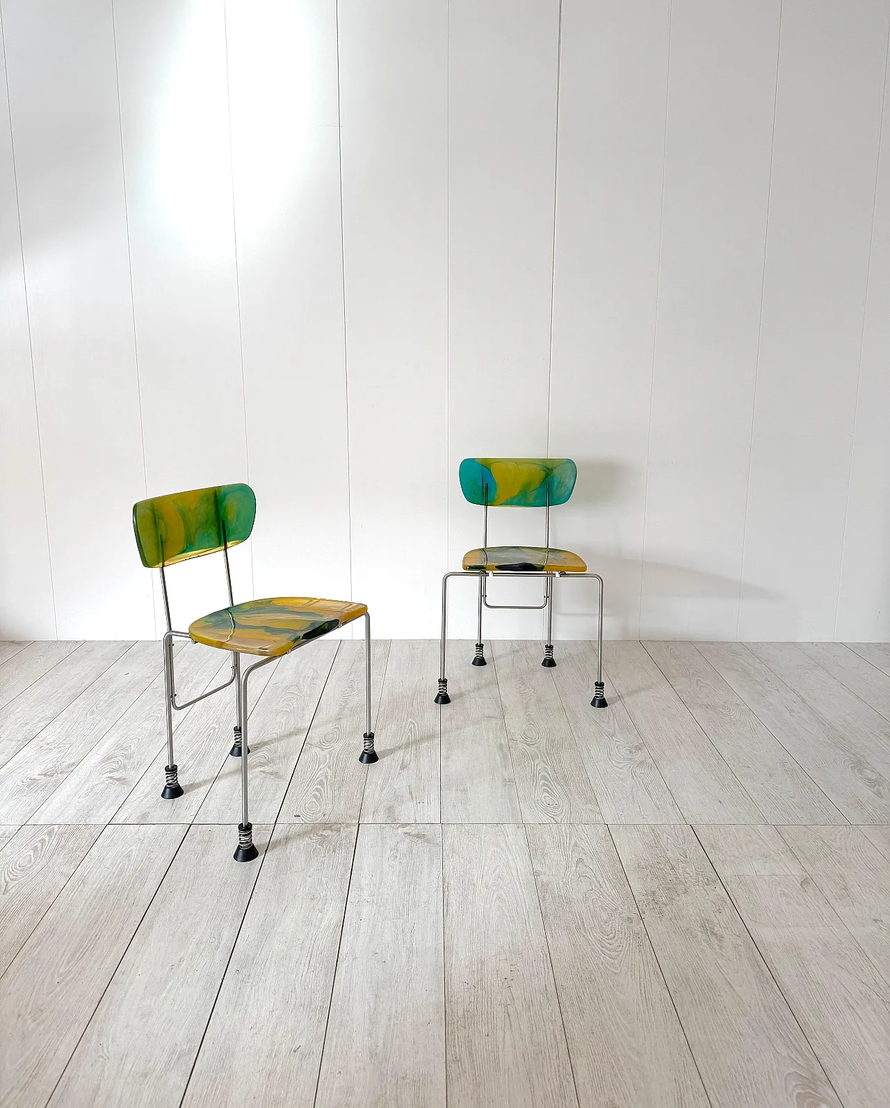 Pair of 543 Broadway chairs by Gaetano Pesce for Bernini, 1990s 4