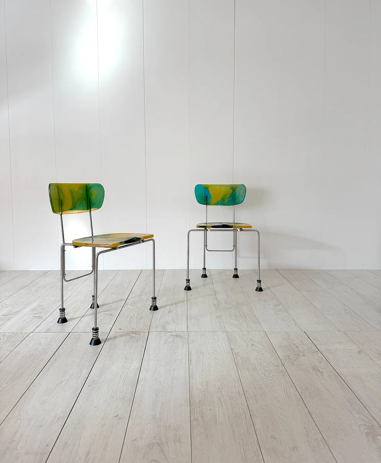 Pair of 543 Broadway chairs by Gaetano Pesce for Bernini, 1990s 5