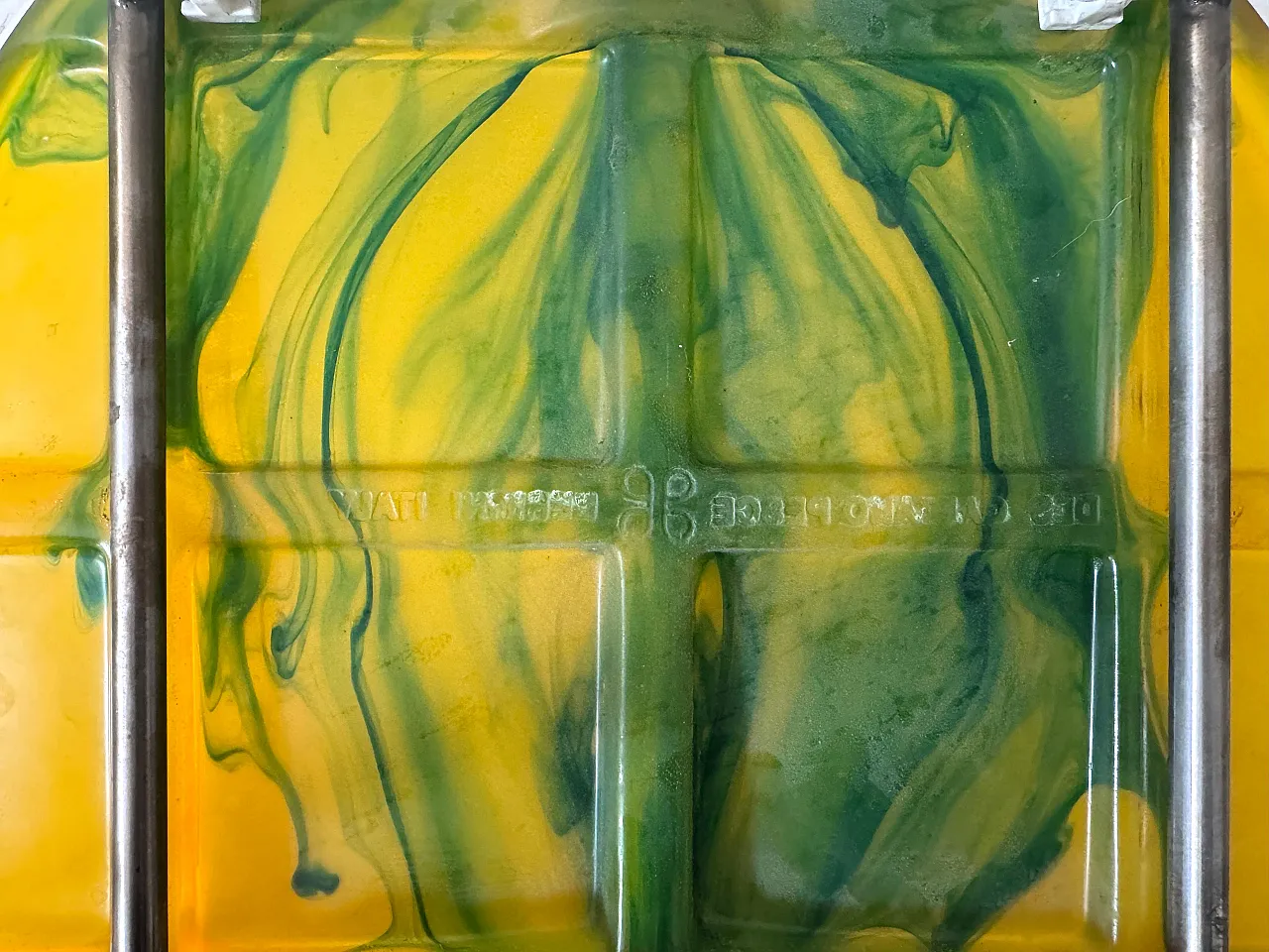 Pair of 543 Broadway chairs by Gaetano Pesce for Bernini, 1990s 15