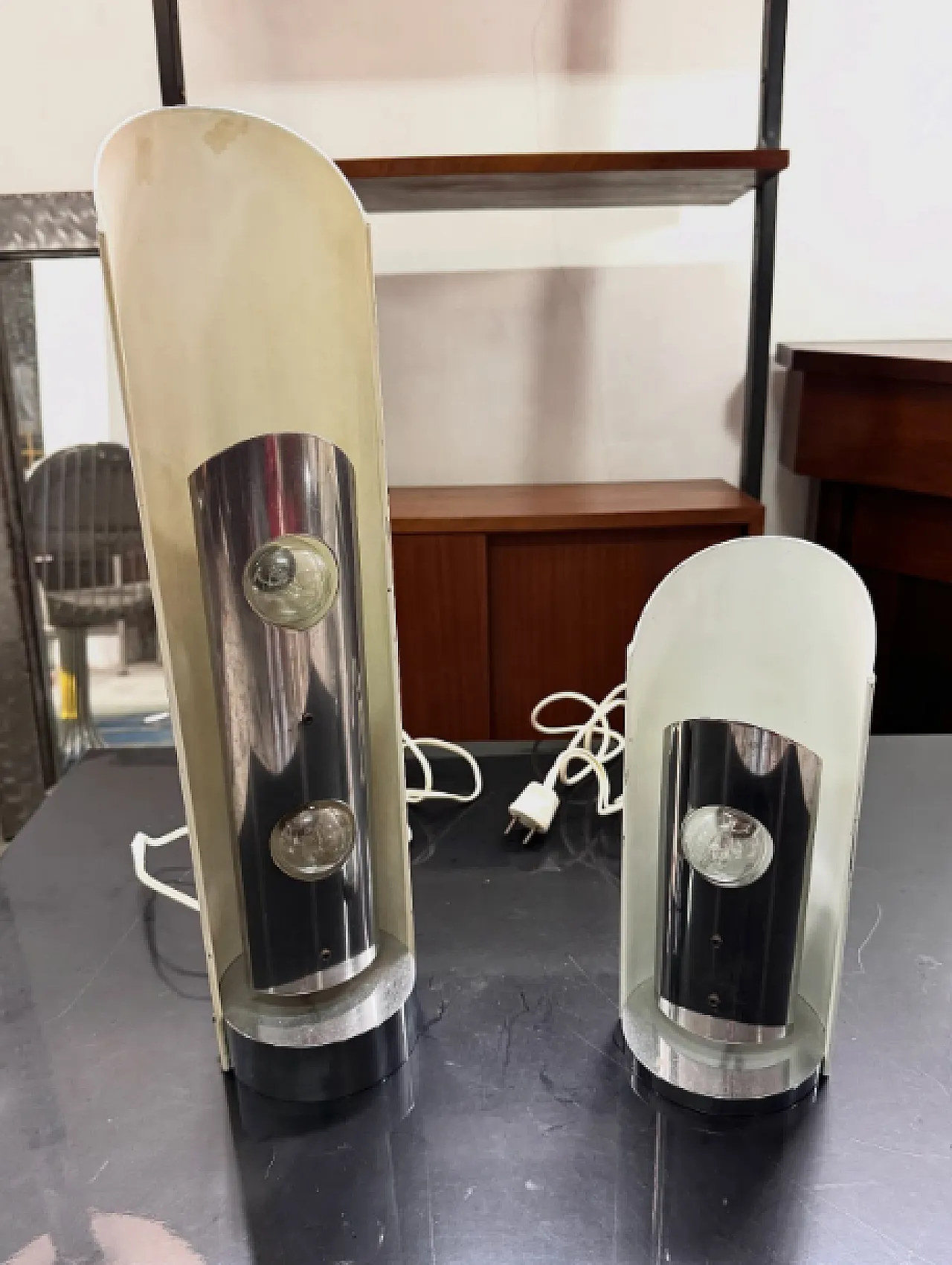 Pair of table lamps by Tronconi, 20th century 5