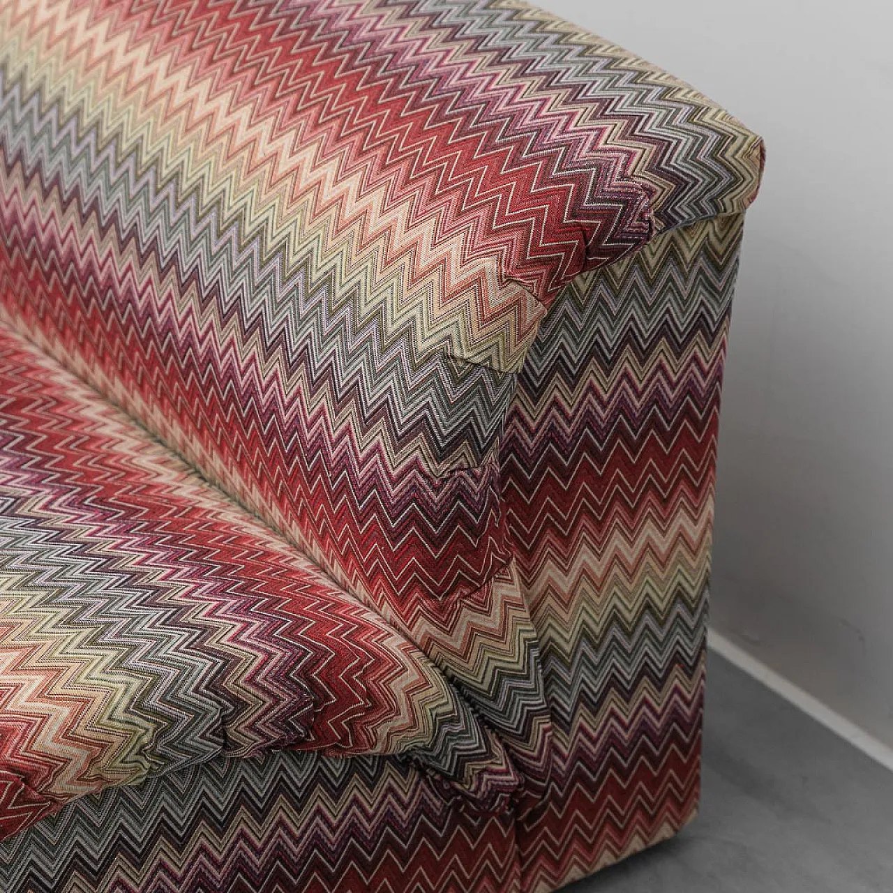 Doimo armchair with Missoni pattern, 70s 1