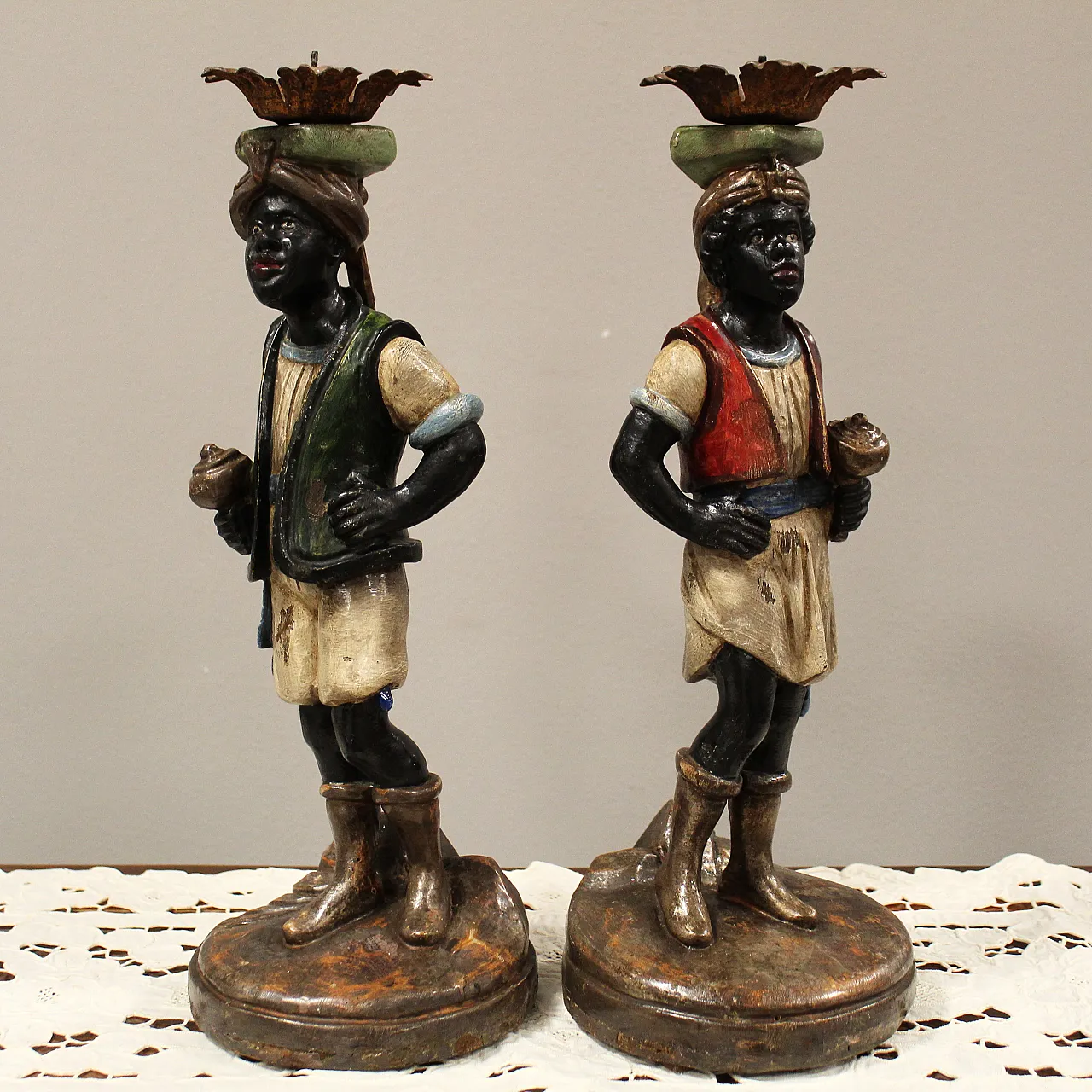 Pair of Venetian Moors candle holders from Italy, 19th century 3