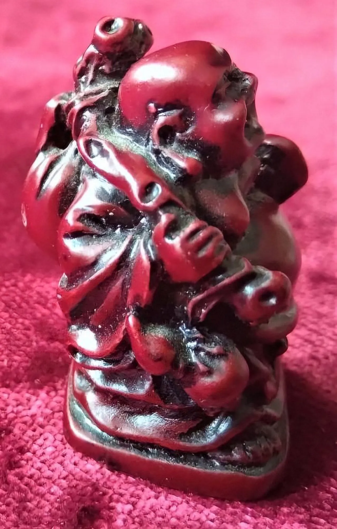 Chinese carved carnelian laughing Buddha, 18th century 3