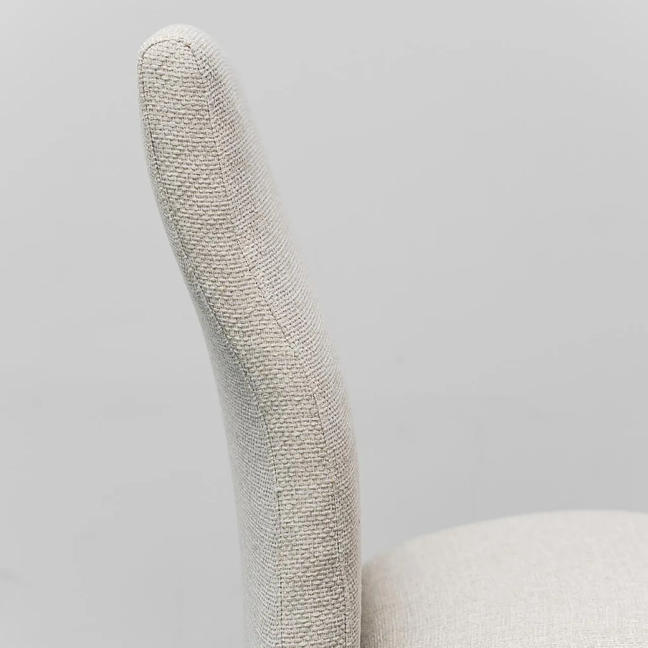 Pair of armchairs in light fabric, 1970s 11