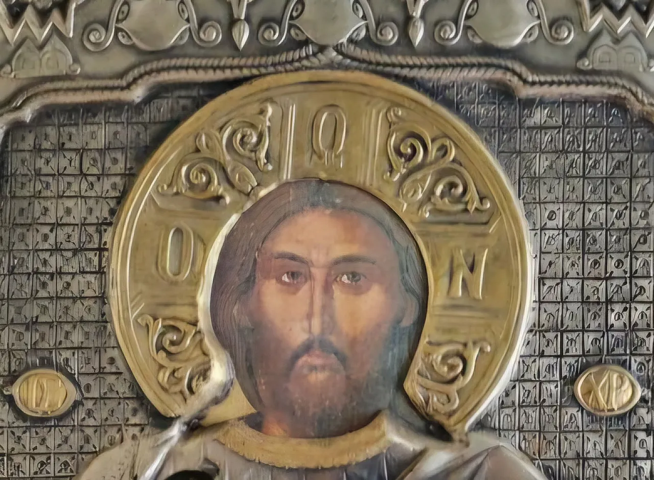 Orthodox icon in wood and silver, early 19th century 3