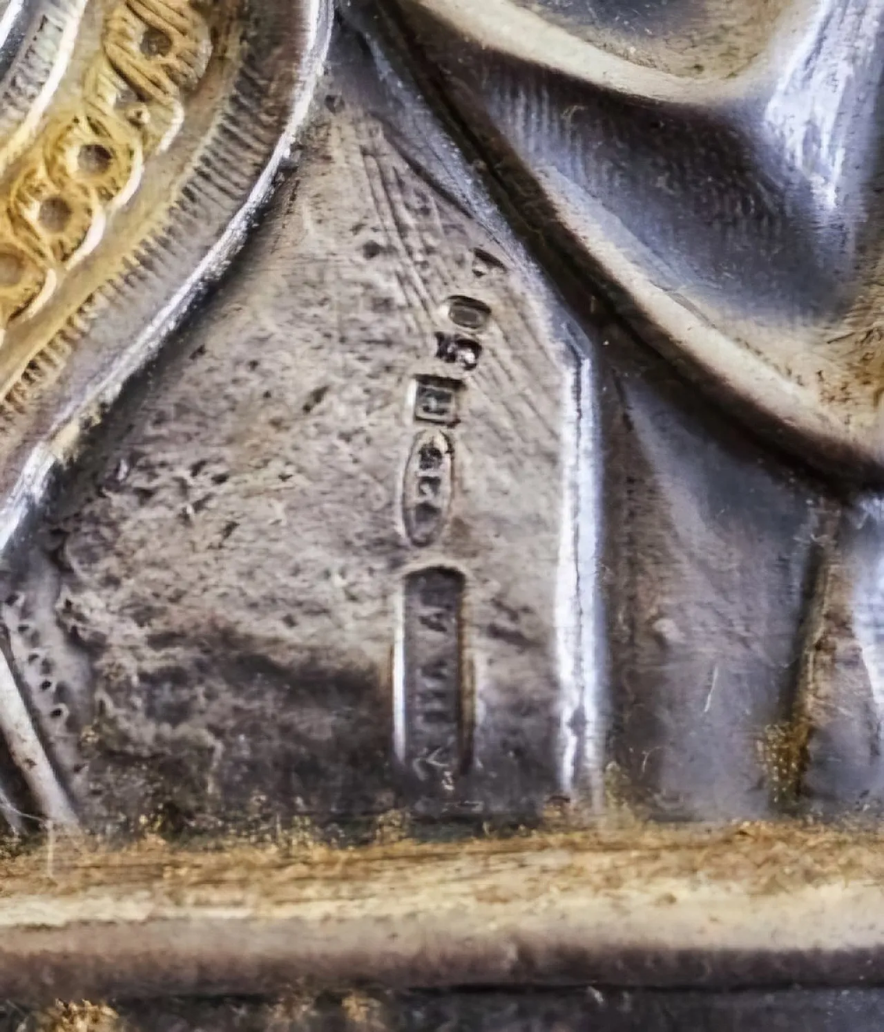 Orthodox icon in wood and silver, early 19th century 4