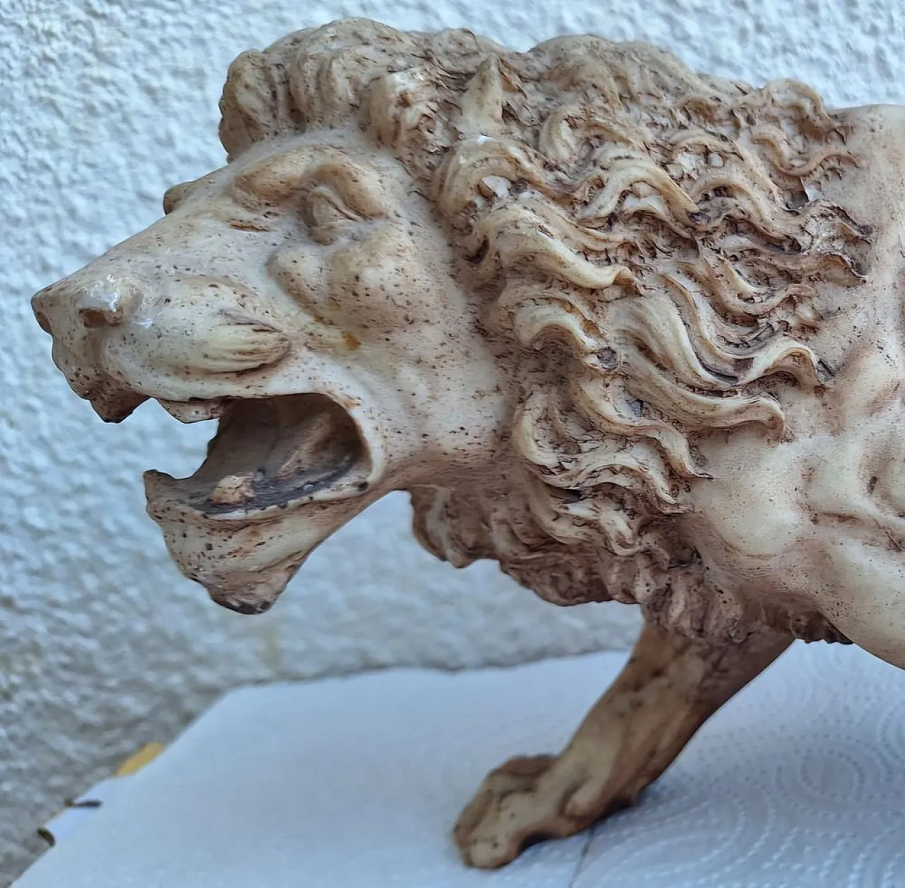 Antique Albaster Lion Statue, 19th Century 2