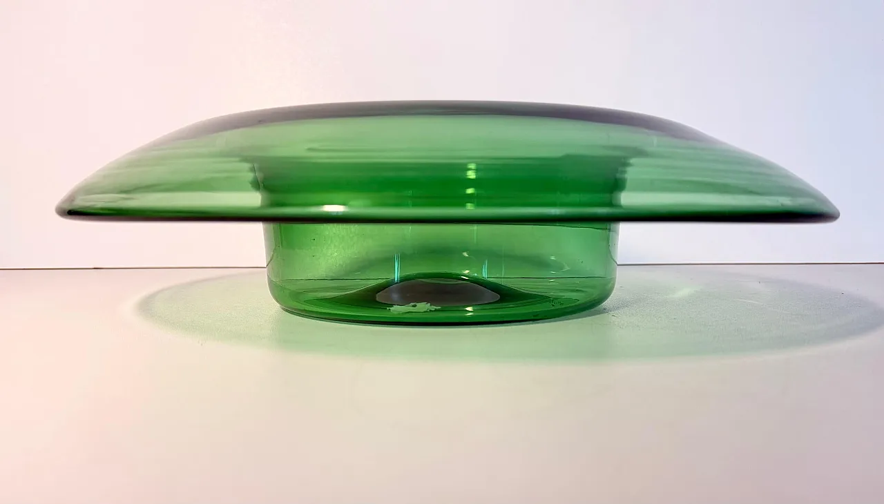Hand-blown green glass centerpiece bowl, Empoli, Italy, 1970s 5