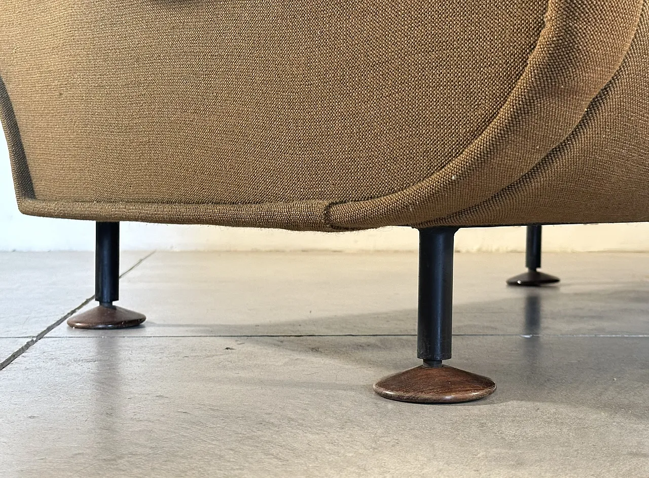 Regent model sofa by Marco Zanuso for Arflex in the 1950s 3