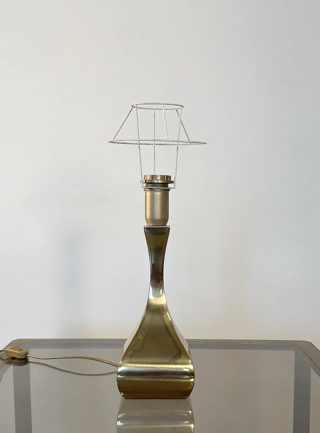 1970s brass table lamp 3