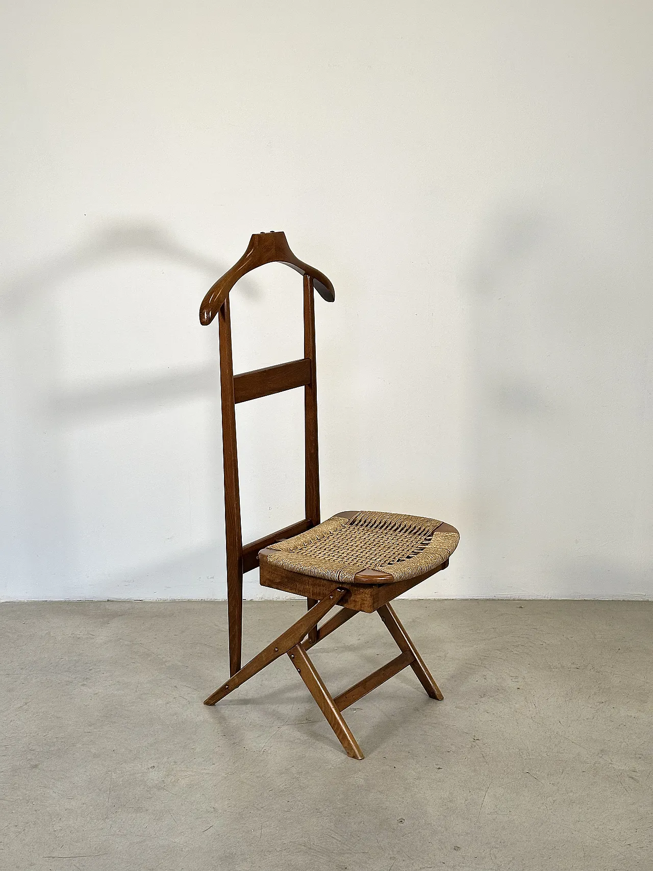 Fratelli Reguitti coat hanger chair from the 1960s 3