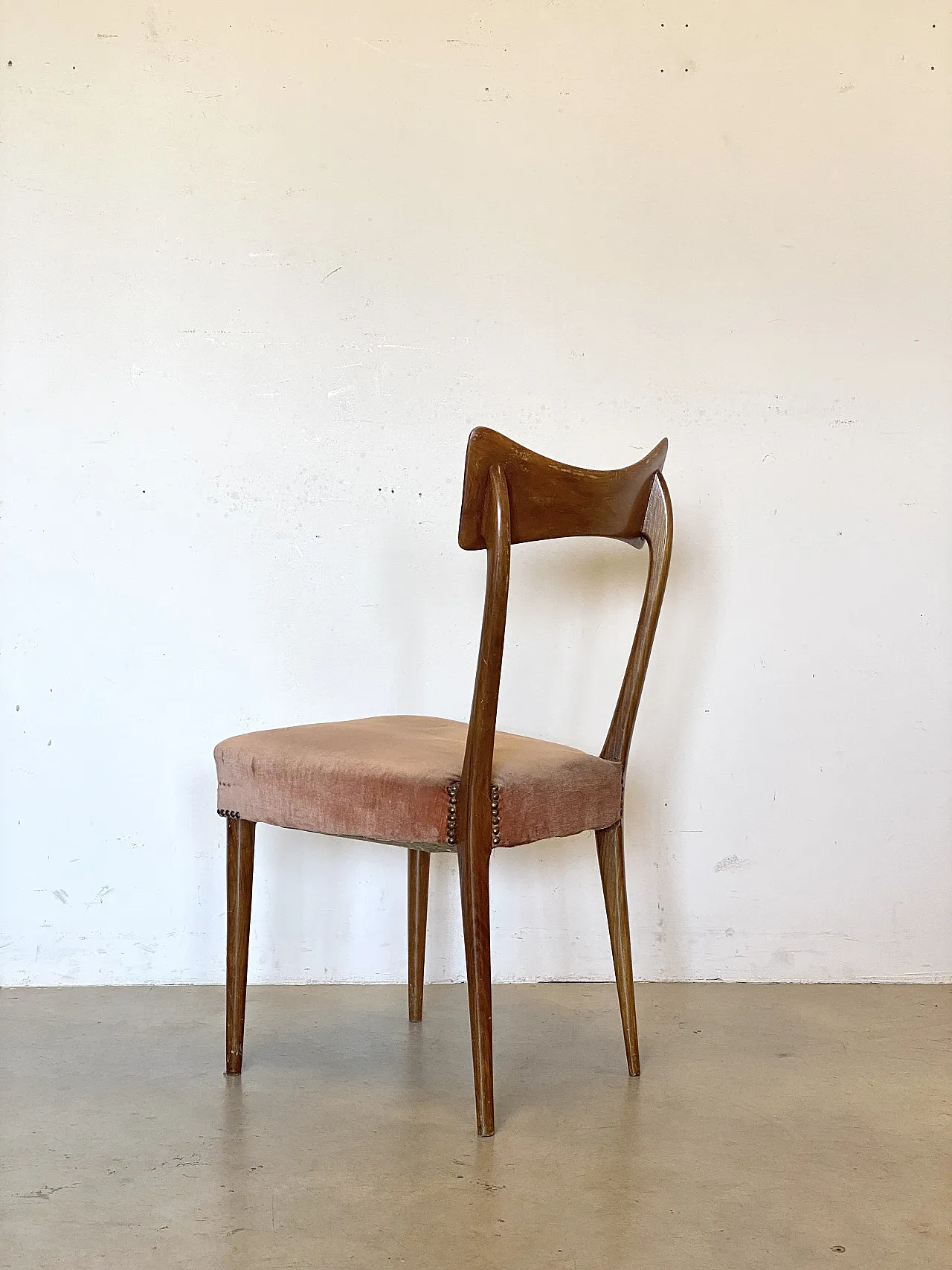 Pair of beech wood chairs, 1960s 12