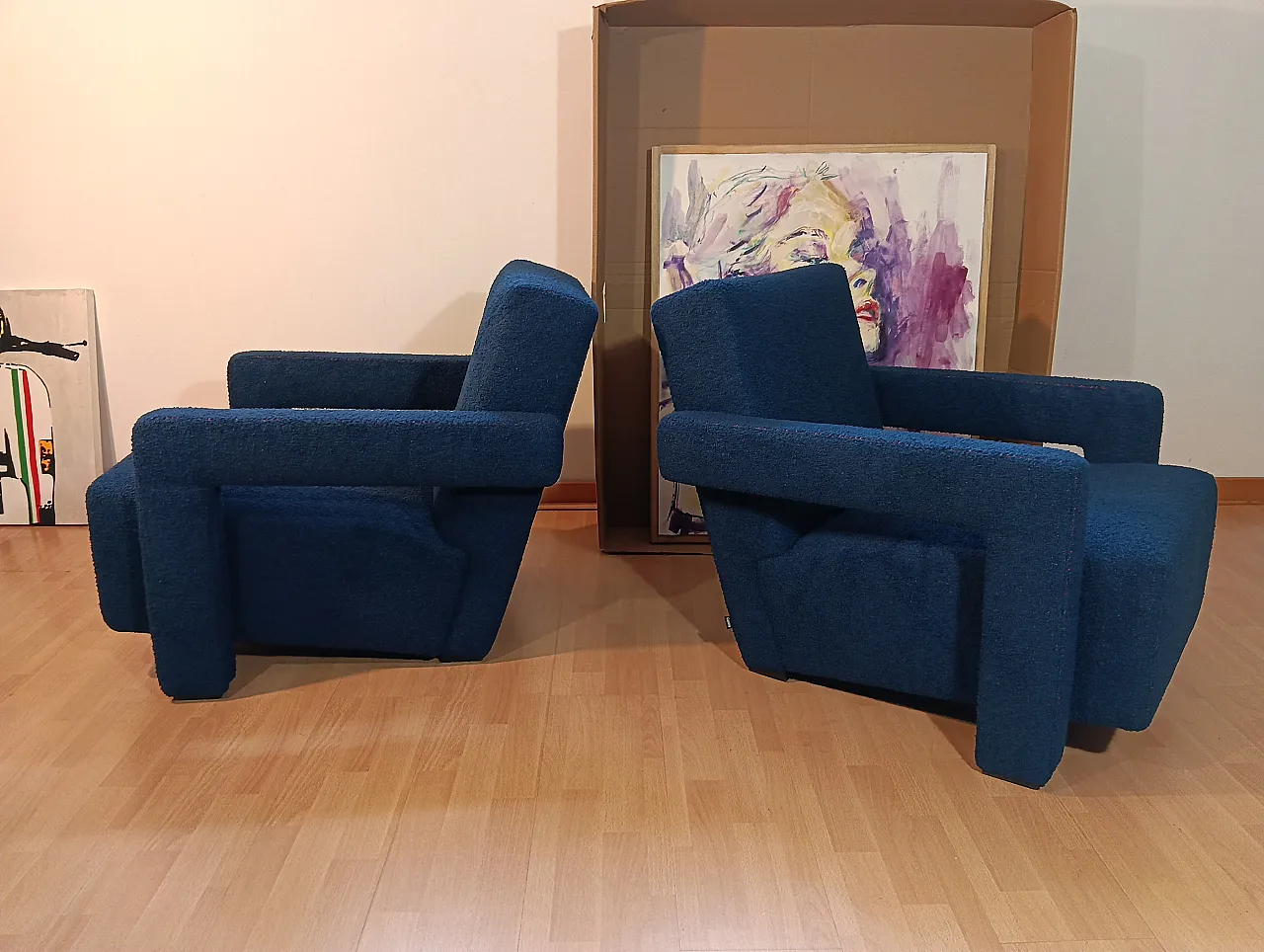 Coppia di Utrecht 637 Cassina in bouclé blu cuciture in rosso, 2000 5