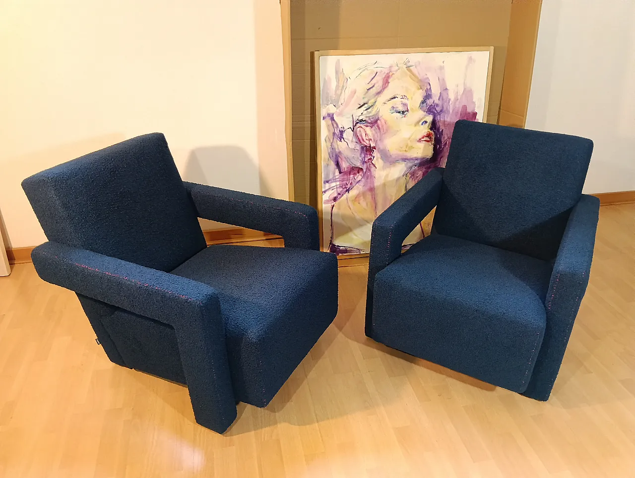 Coppia di Utrecht 637 Cassina in bouclé blu cuciture in rosso, 2000 9