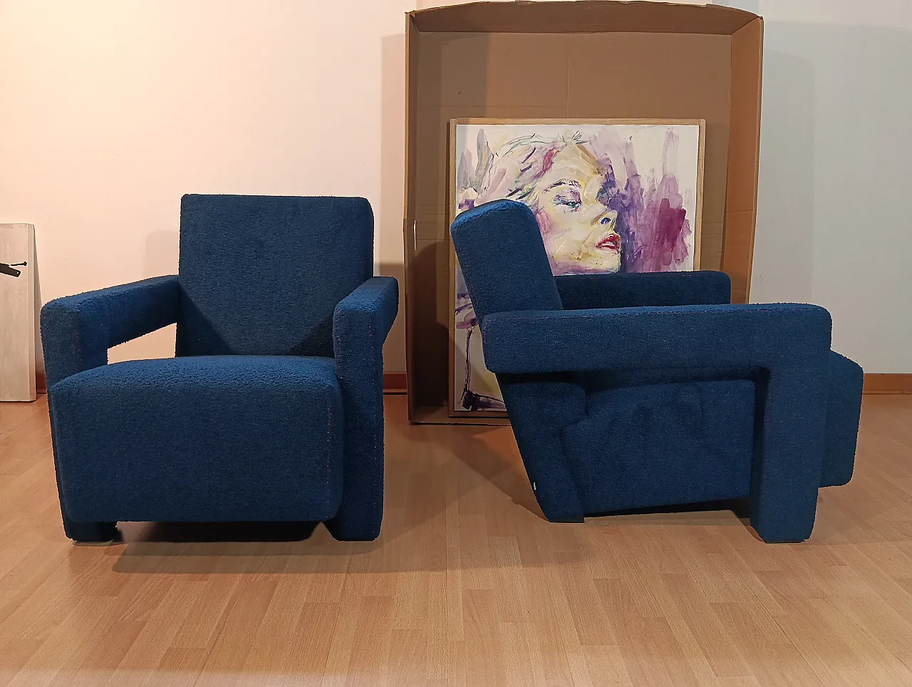 Coppia di Utrecht 637 Cassina in bouclé blu cuciture in rosso, 2000 13