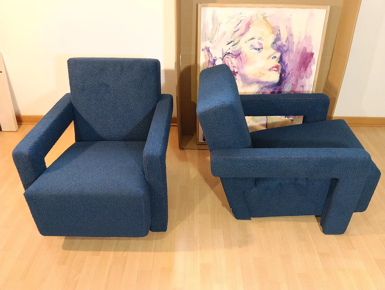 Coppia di Utrecht 637 Cassina in bouclé blu cuciture in rosso, 2000 15