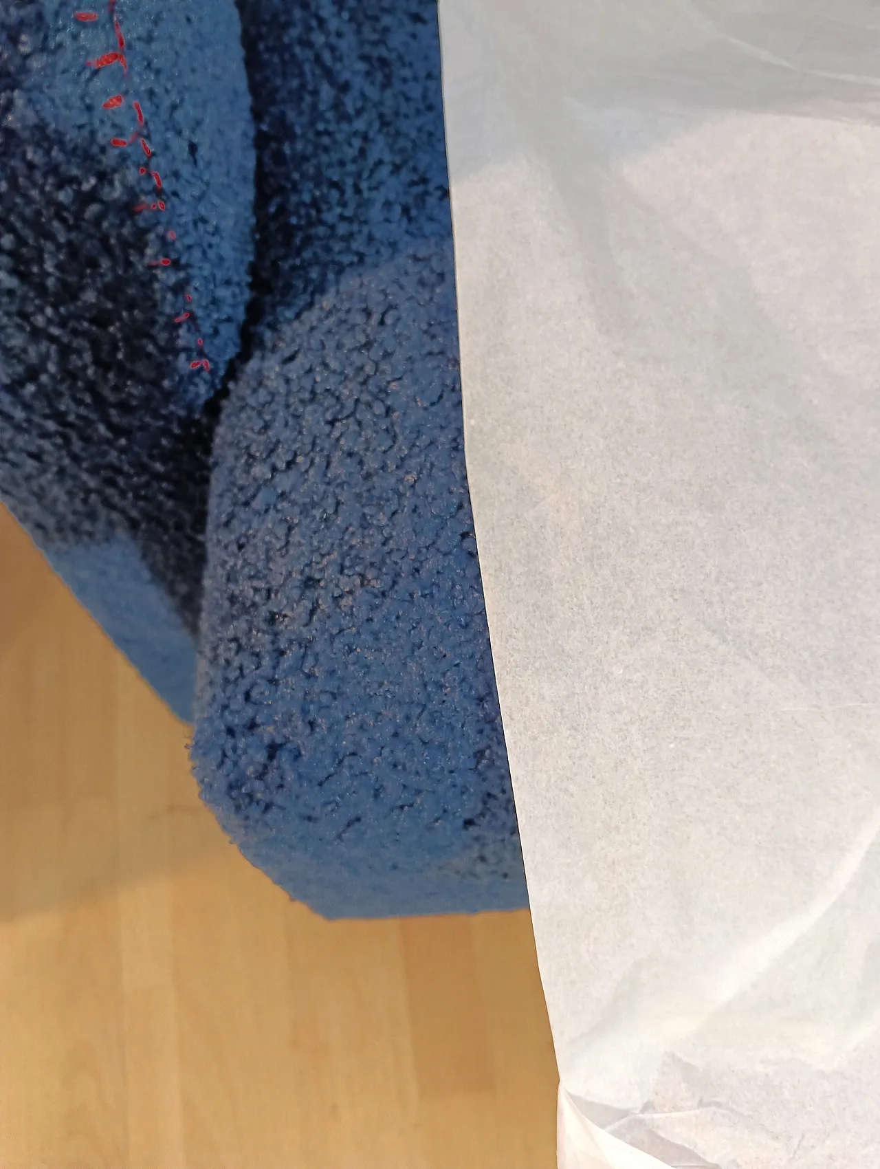 Coppia di Utrecht 637 Cassina in bouclé blu cuciture in rosso, 2000 27