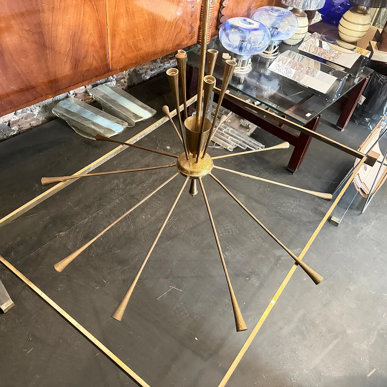 Huge Sputnik chandelier by Oscar Torlasco for Lumi, 1950s 10