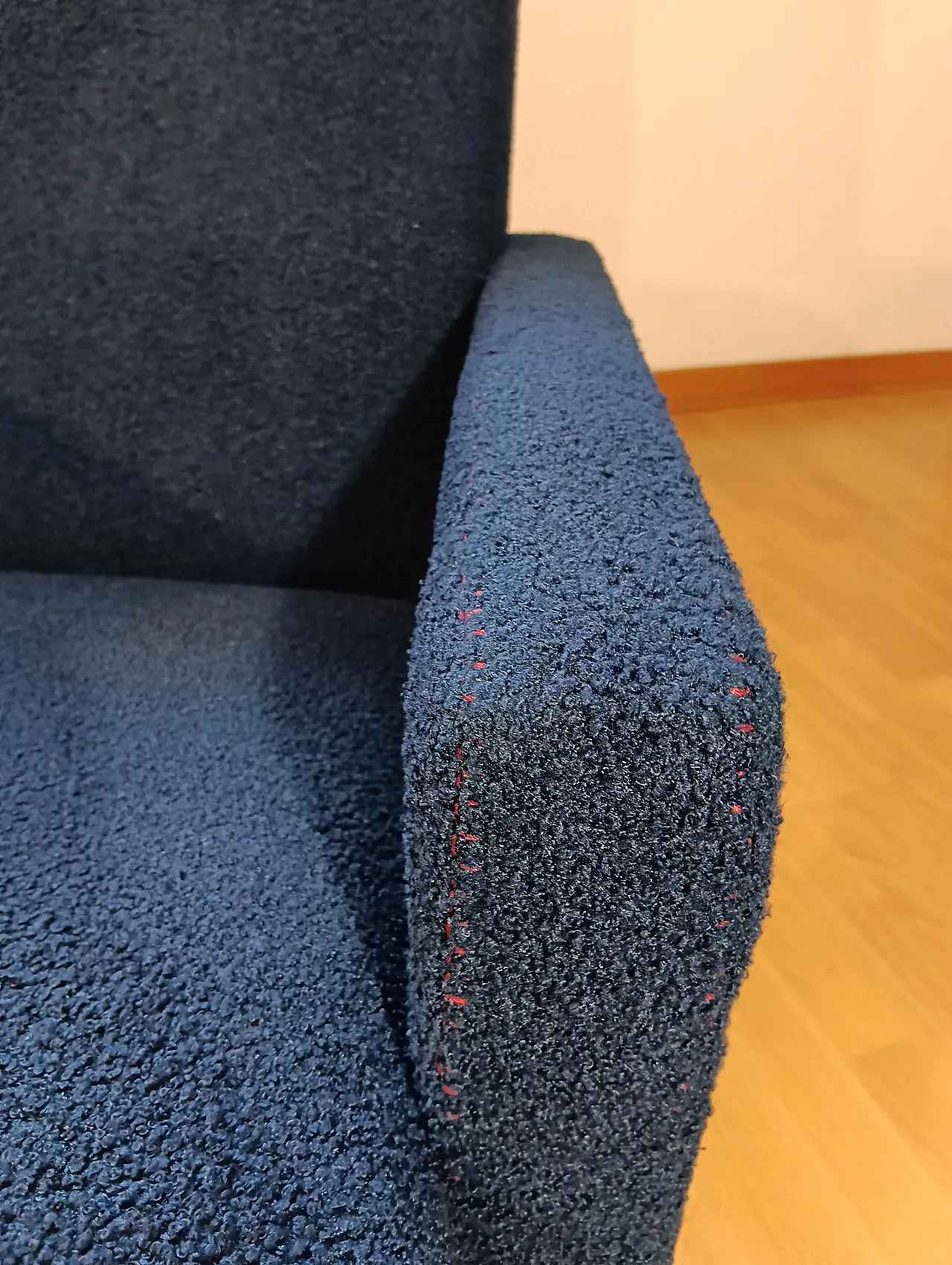Coppia di Utrecht 637 Cassina in bouclé blu cuciture in rosso, 2000 34