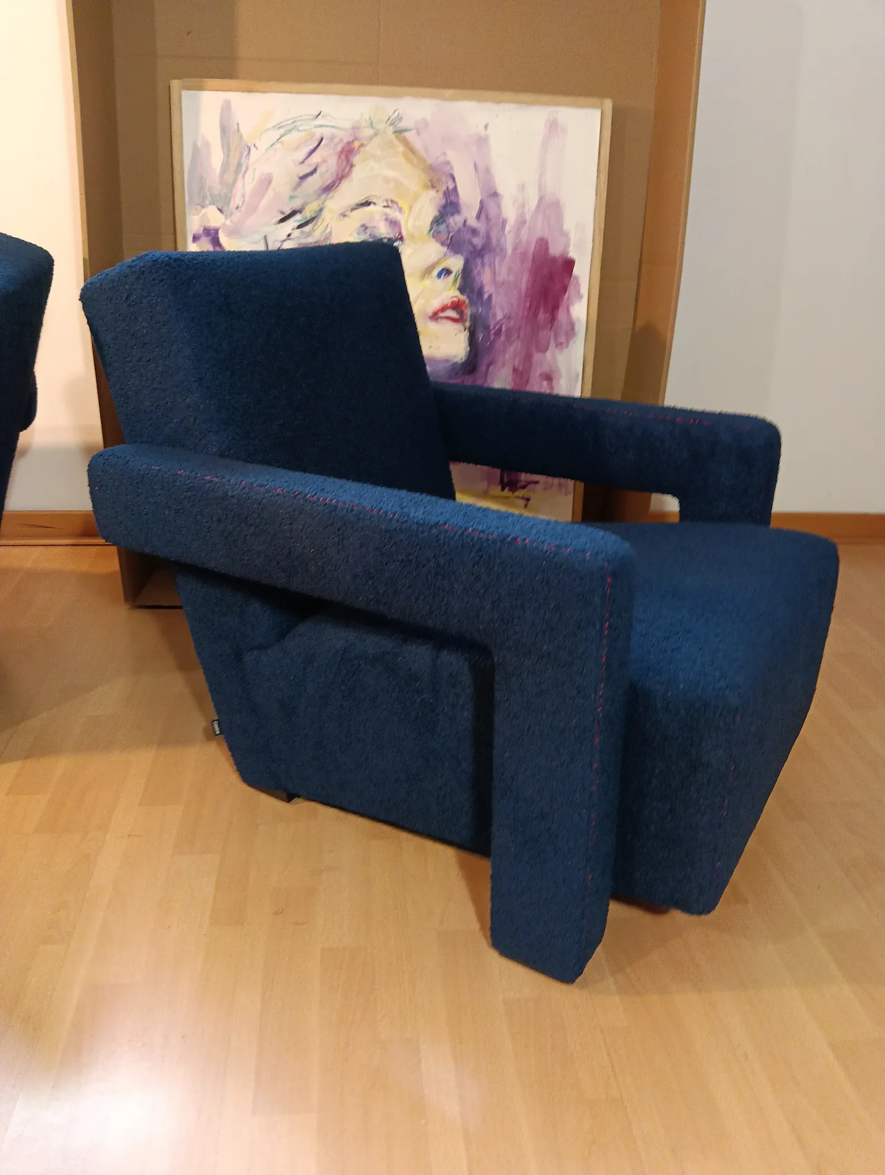 Coppia di Utrecht 637 Cassina in bouclé blu cuciture in rosso, 2000 73