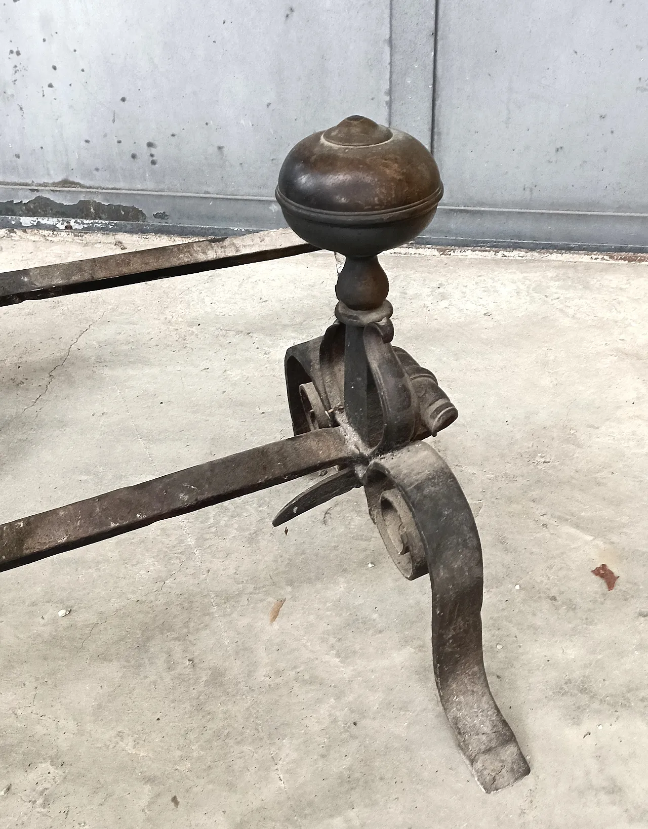 Coppia Alari da camino, fine '800 10