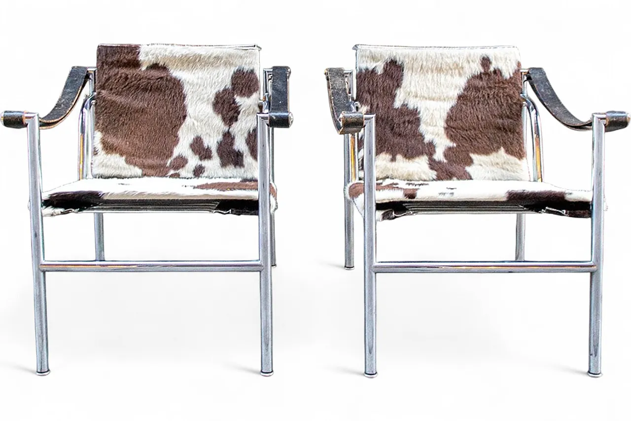 Pair of LC1 armchairs by Le Corbusier for Cassina, 1960s 6