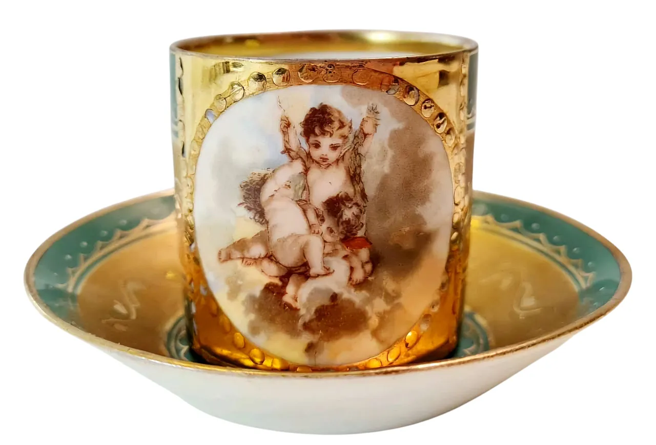 Elegant demitasse cup with saucer *Royal Vienna*, 19th century 1