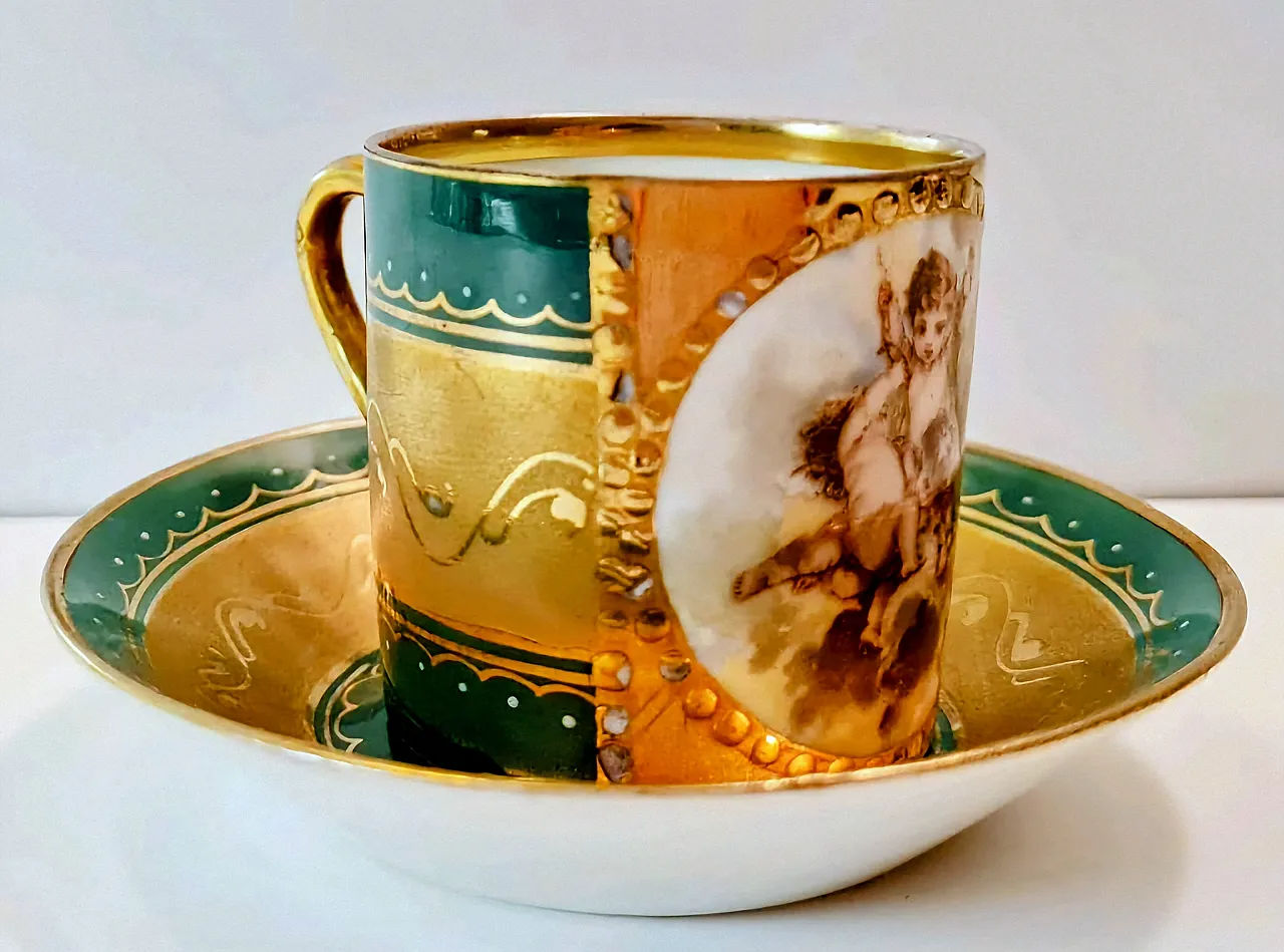 Elegant demitasse cup with saucer *Royal Vienna*, 19th century 2