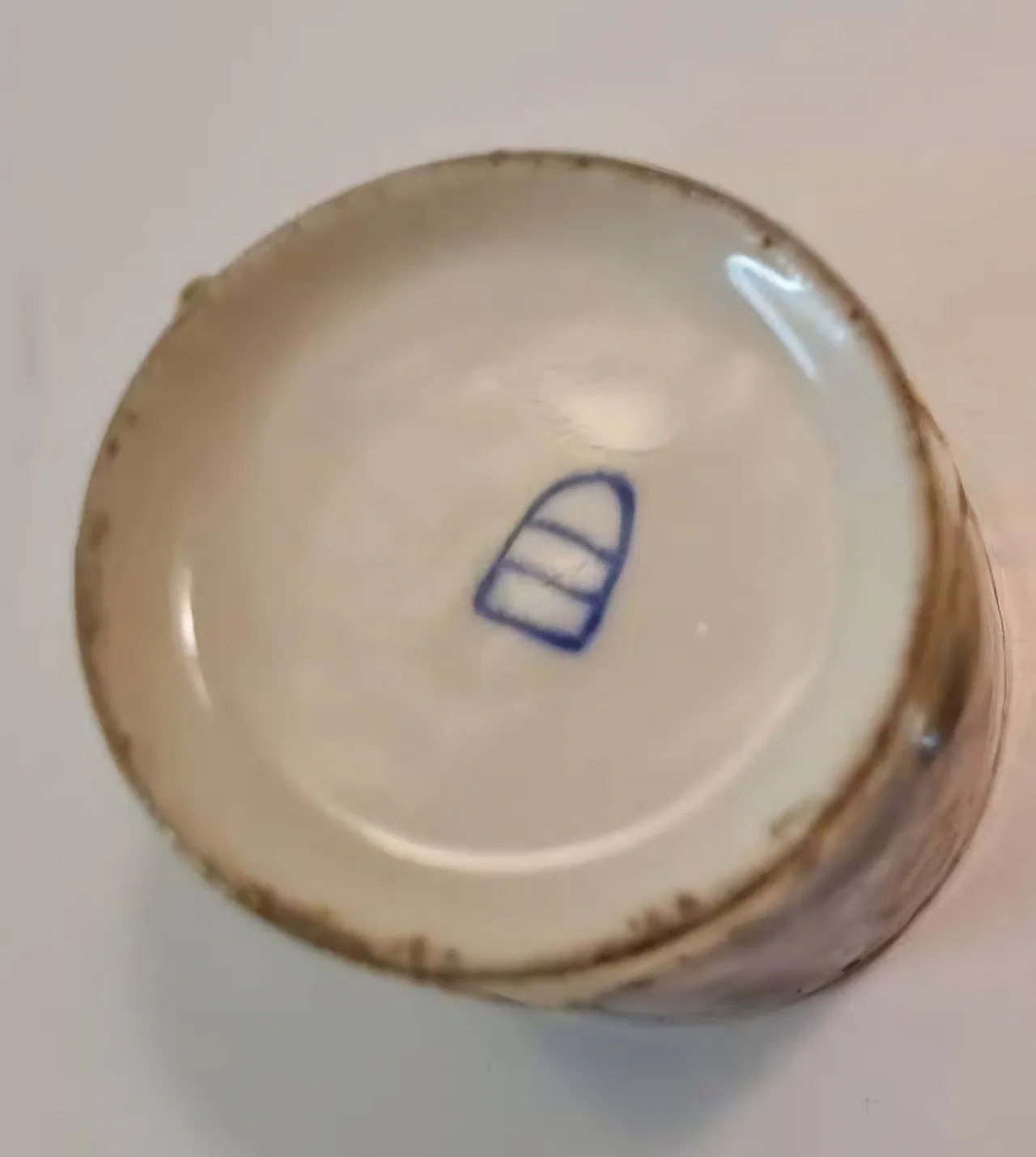 Elegant demitasse cup with saucer *Royal Vienna*, 19th century 8