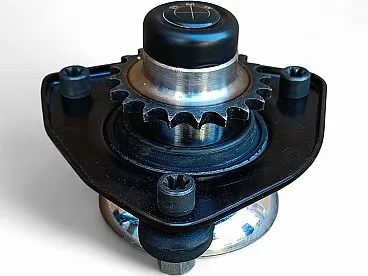 Artistic work sculpture Gianni Motivo (Mogio) BMW, 90s