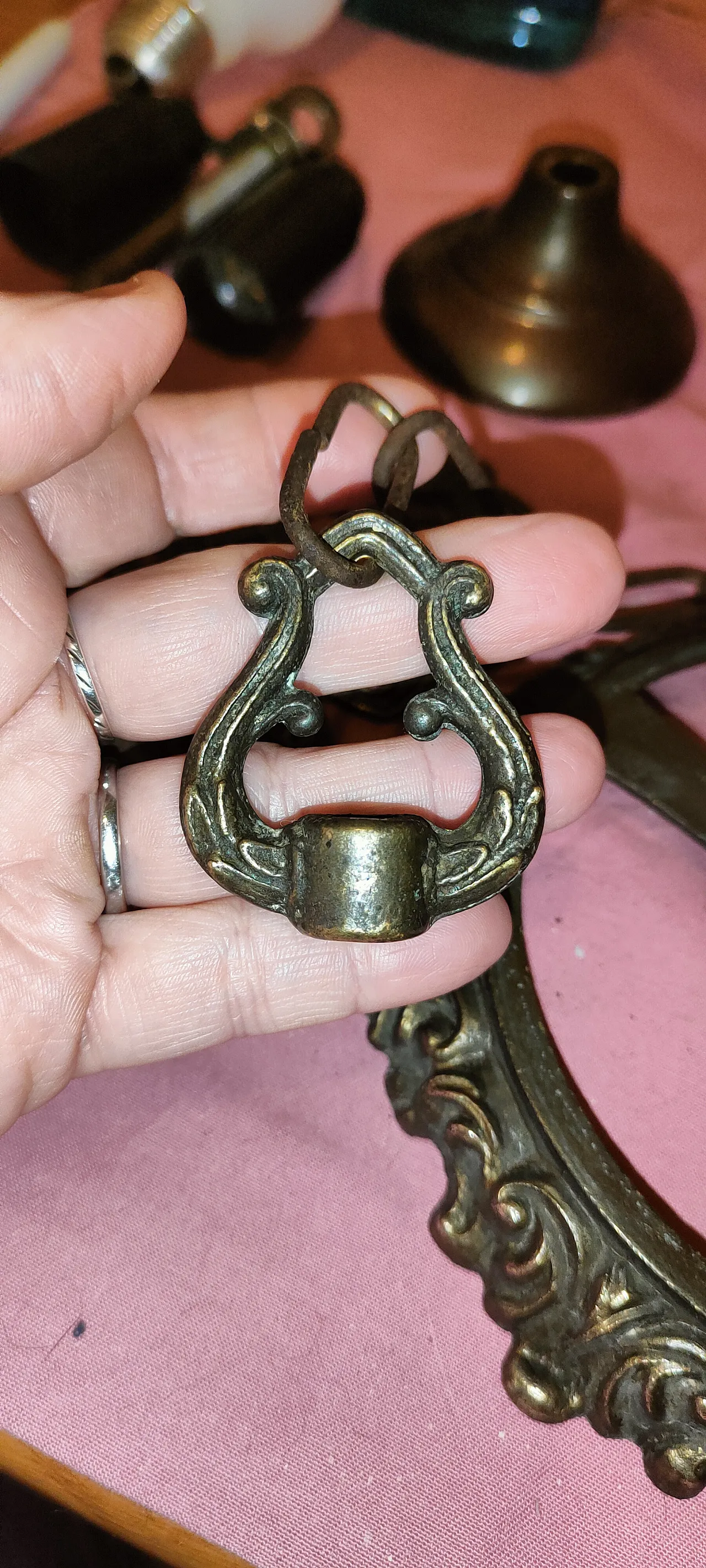 Pendant lamp in opaline glass and brass. Italy, 60s 18