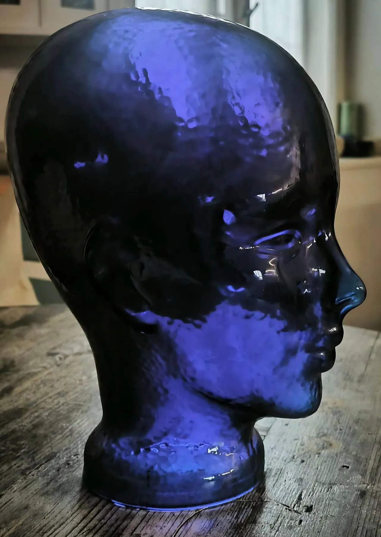 Sculpture with elegant cobalt blue glass head, 80s 2