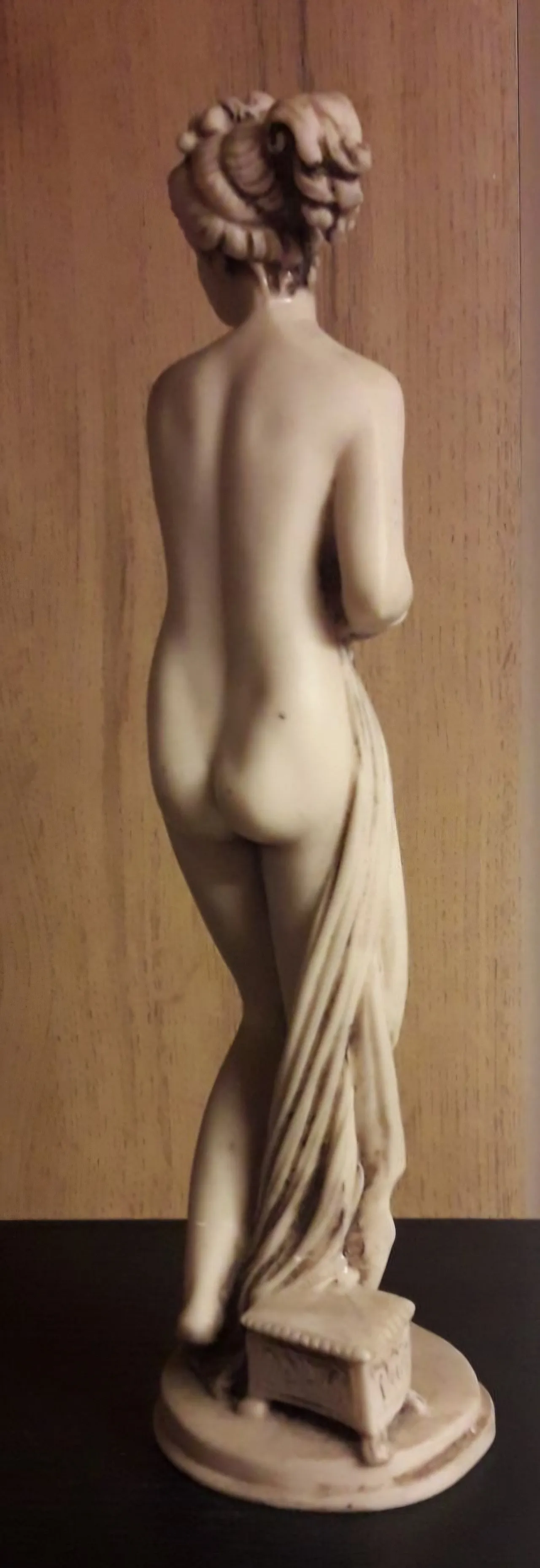 Classical Female Sculpture Venus Figure, '900 2