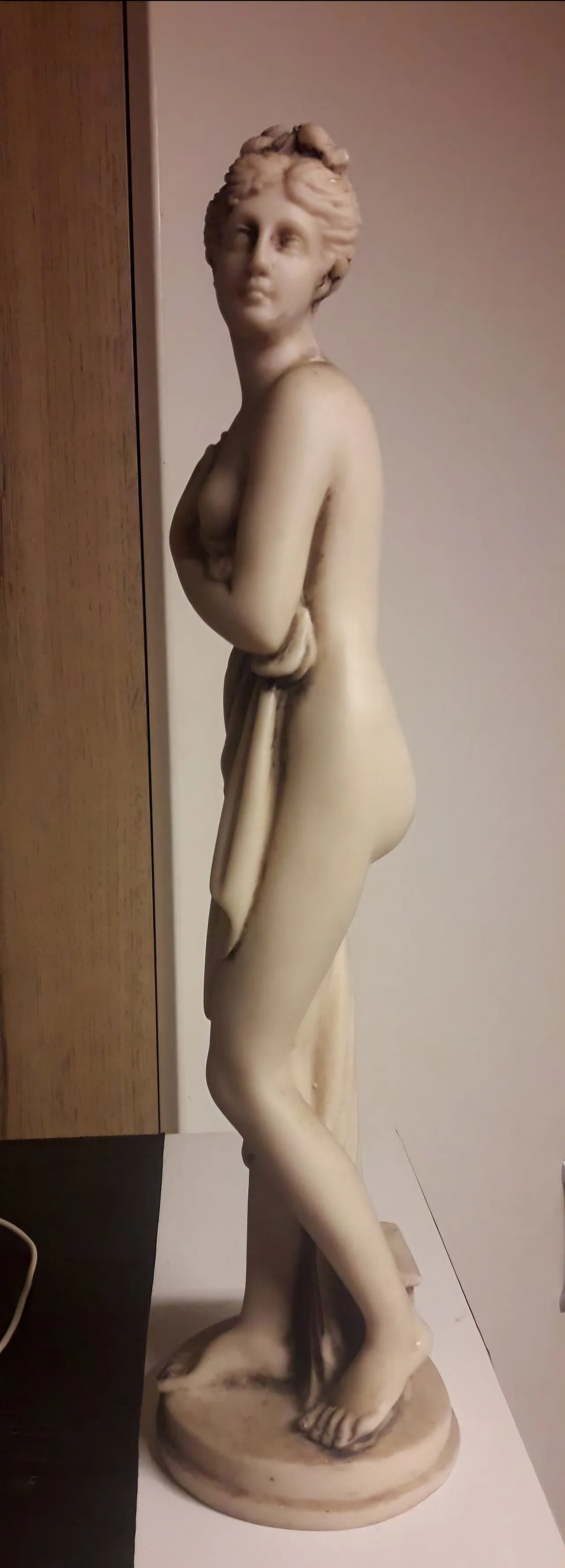 Classical Female Sculpture Venus Figure, '900 3