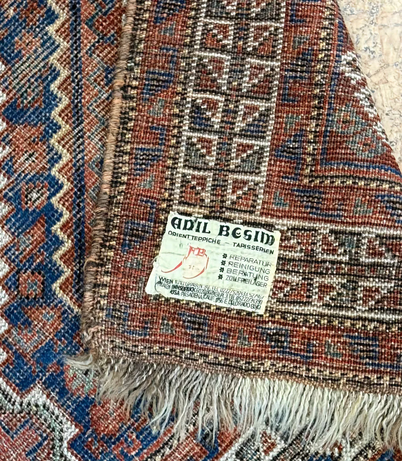 Caucasian Shirvan Medallion Rug, 19th Century 9