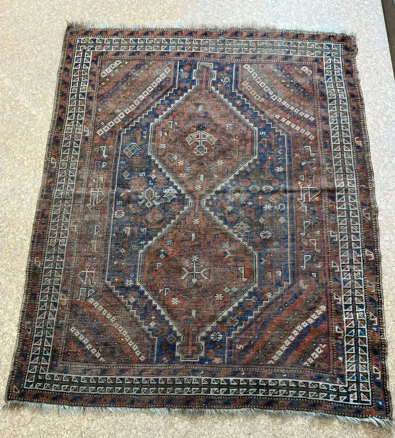 Caucasian Shirvan Medallion Rug, 19th Century 11